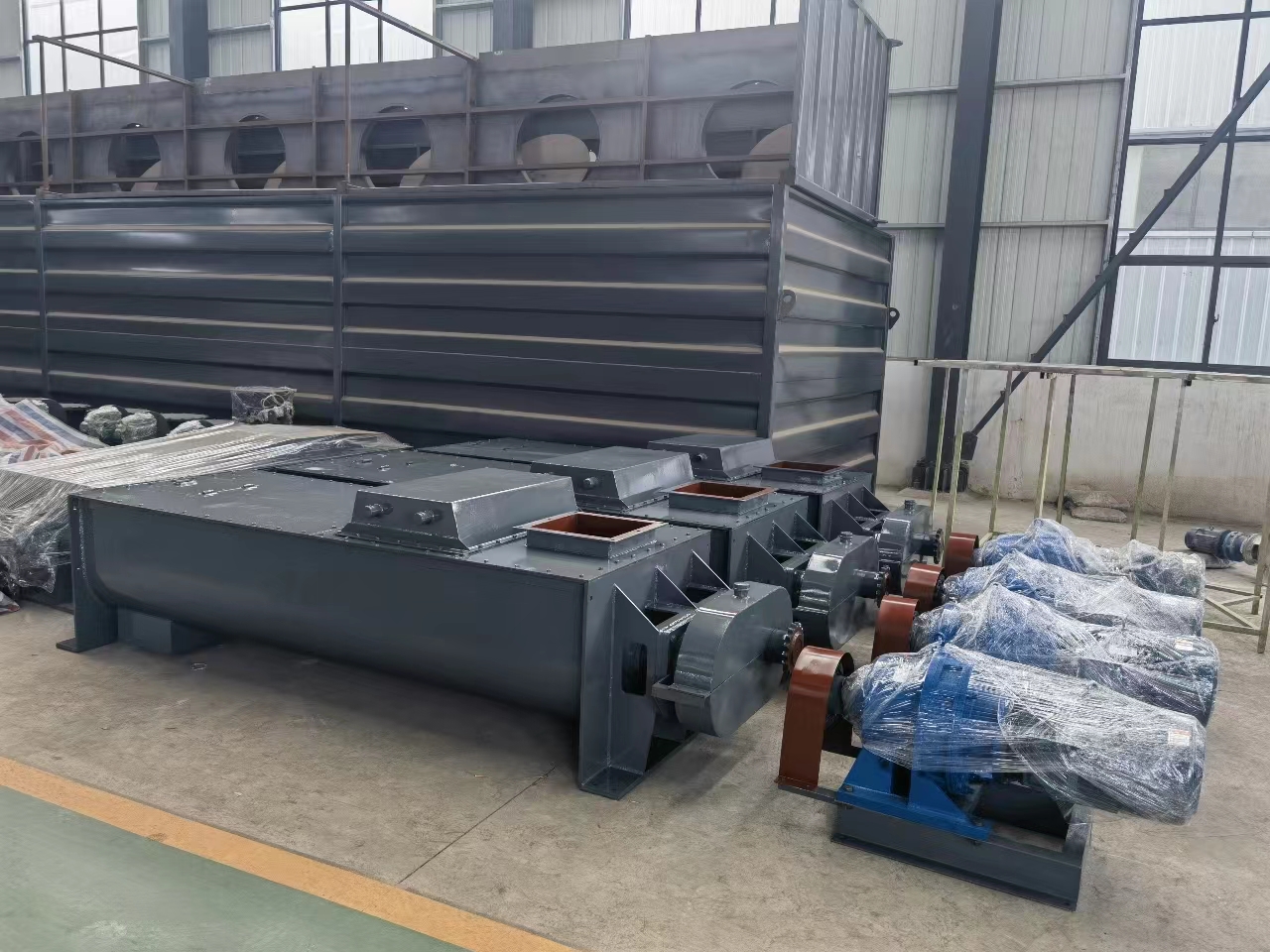 1695366987603645.jpg 01.jpg